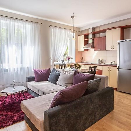 Dvieju Kambariu Butas Klaipedos Centre Lägenhet Klaipėda Exteriör bild