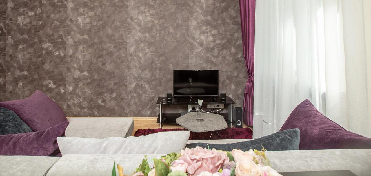 Dvieju Kambariu Butas Klaipedos Centre Lägenhet Klaipėda Exteriör bild